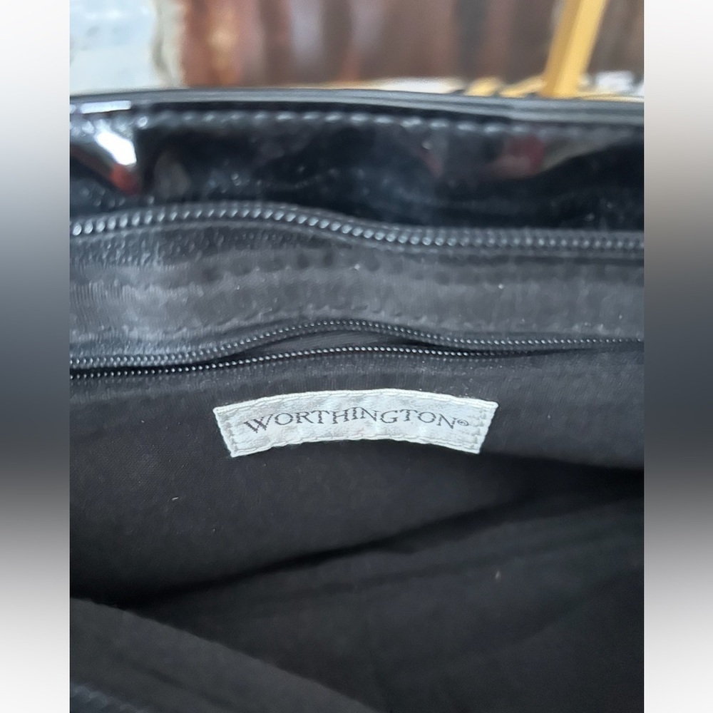 ☀️VINTGE Worthington Black Patent Leather Zip Pouch Clutch - Picture 4 of 4